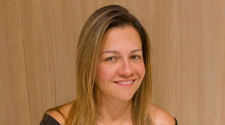 Fernanda Toscano, Veloe