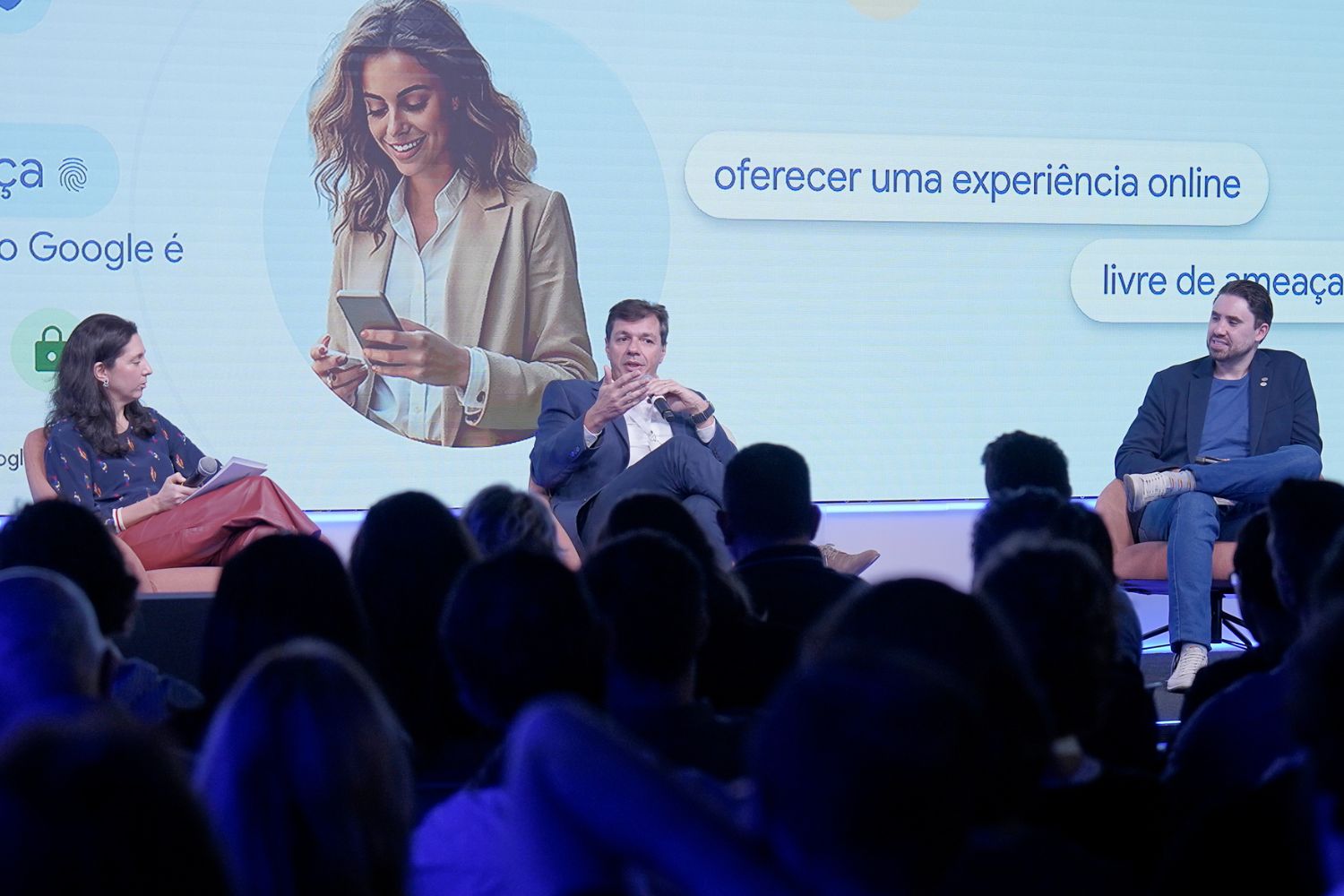 Executivos discutem sobre cibersegurança e bancos brasileiros