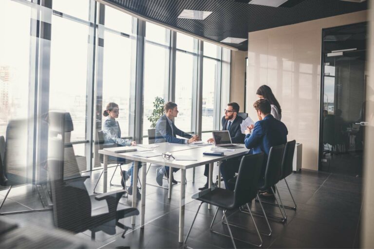 escritórios trabalho presencial