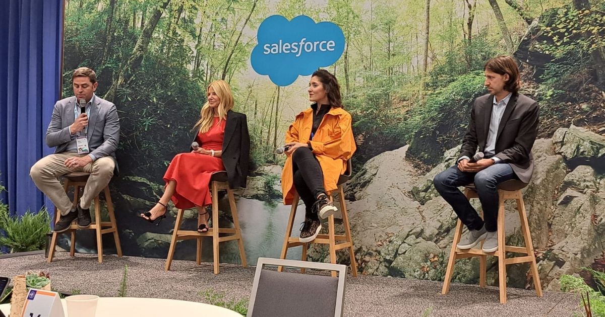 Executivos discutem sobre IA generativa no Dreamforce. Foto: Divulgação
