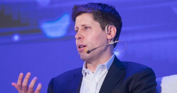 Sam Altman afirma que humanidade está perto de construir superinteligência digital