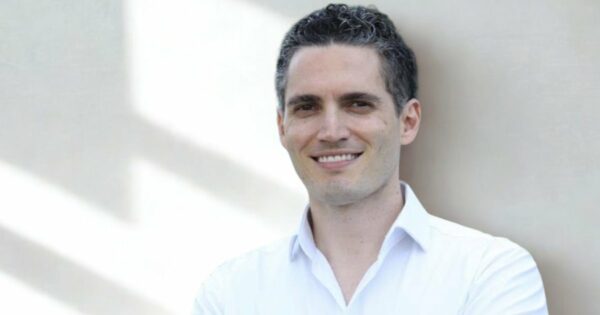 Exclusivo: Yduqs reduz custo de aquisição de alunos em 24% usando tecnologia da Adobe